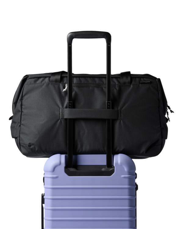 Viaje 45L Travel Duffel