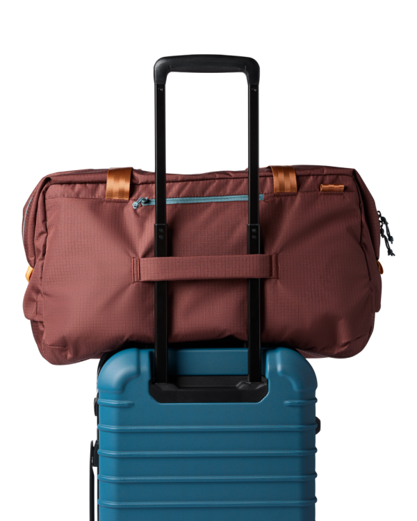 Viaje 45L Travel Duffel